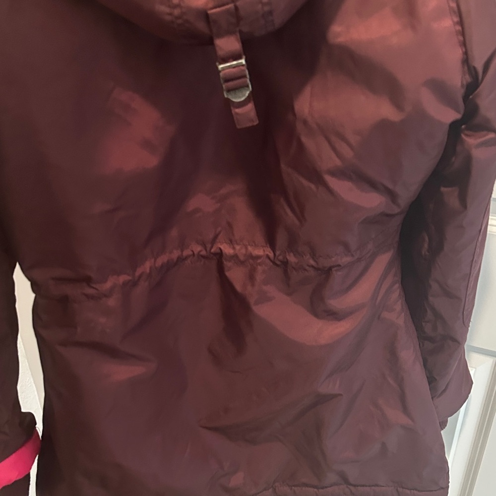 Women's Maroon Insulated Ski Jacket - Picture 12 of 16